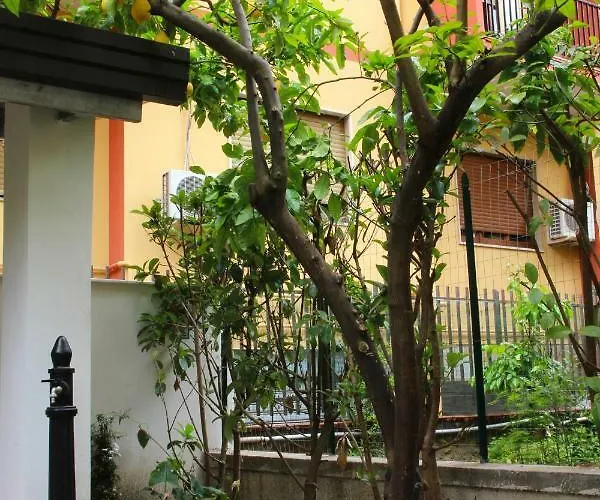 Casa Diletta アパート サレルノ